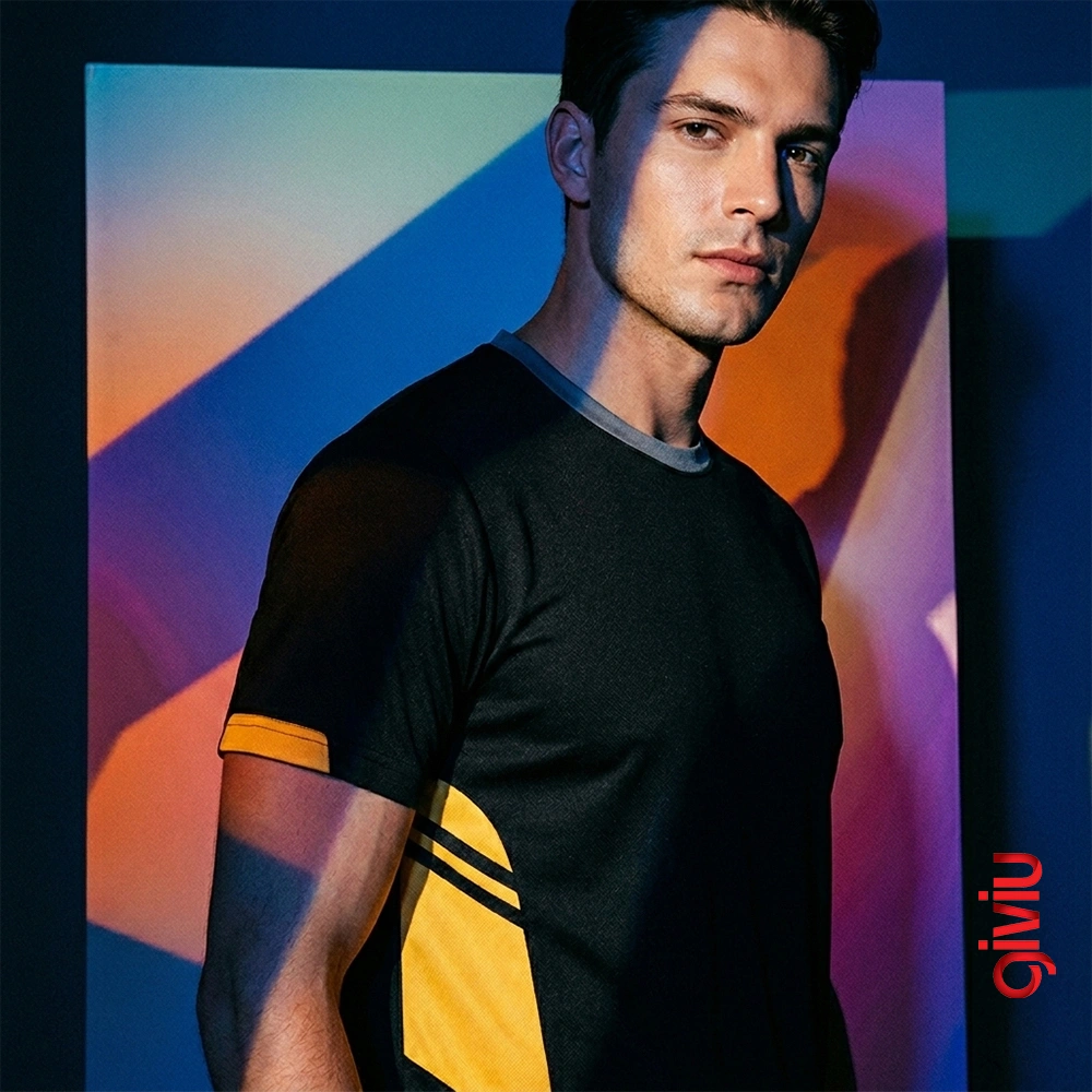 Kontrast Yan Panel Detaylı Sportif T-Shirt