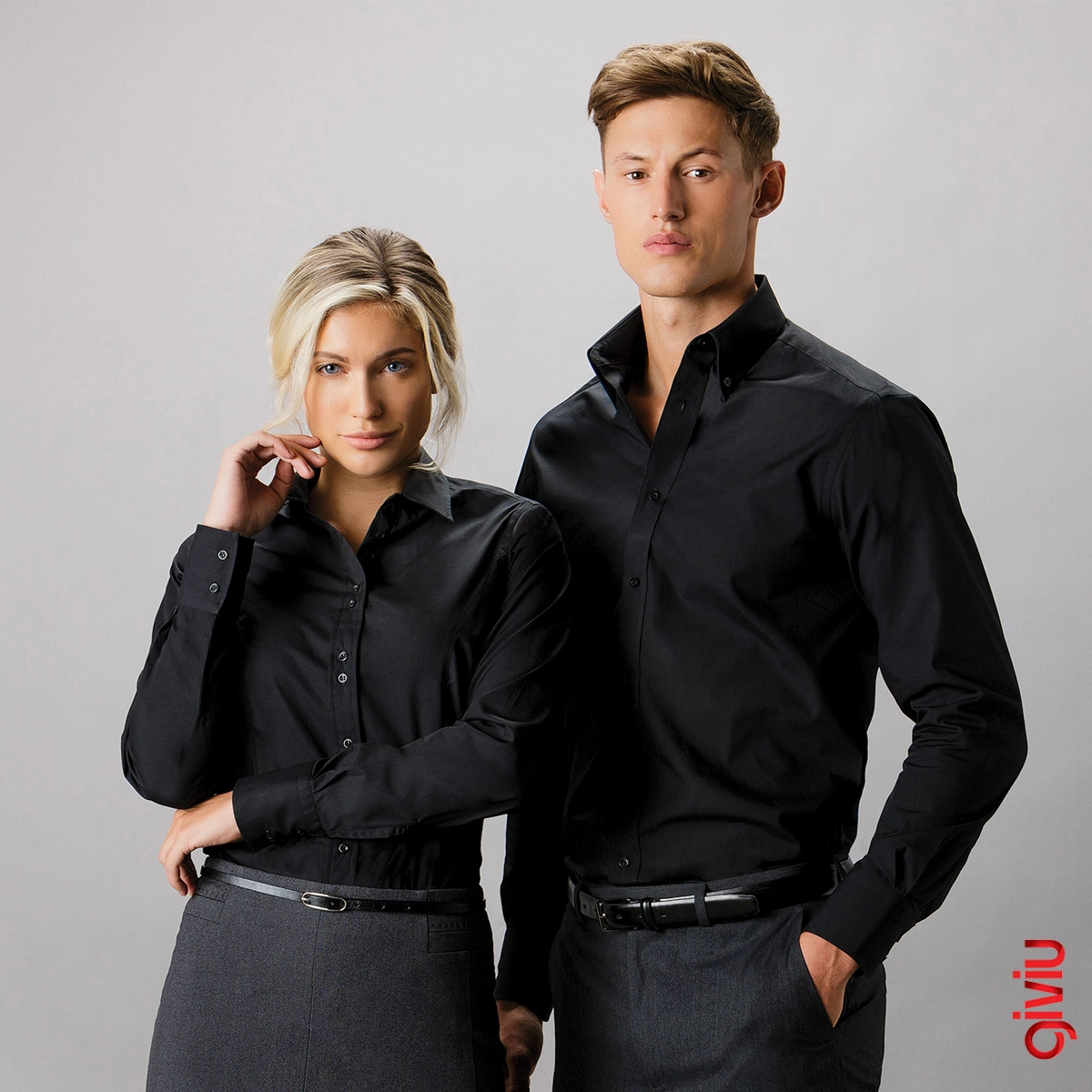 Klassisches Hemd mit Doppelknopf