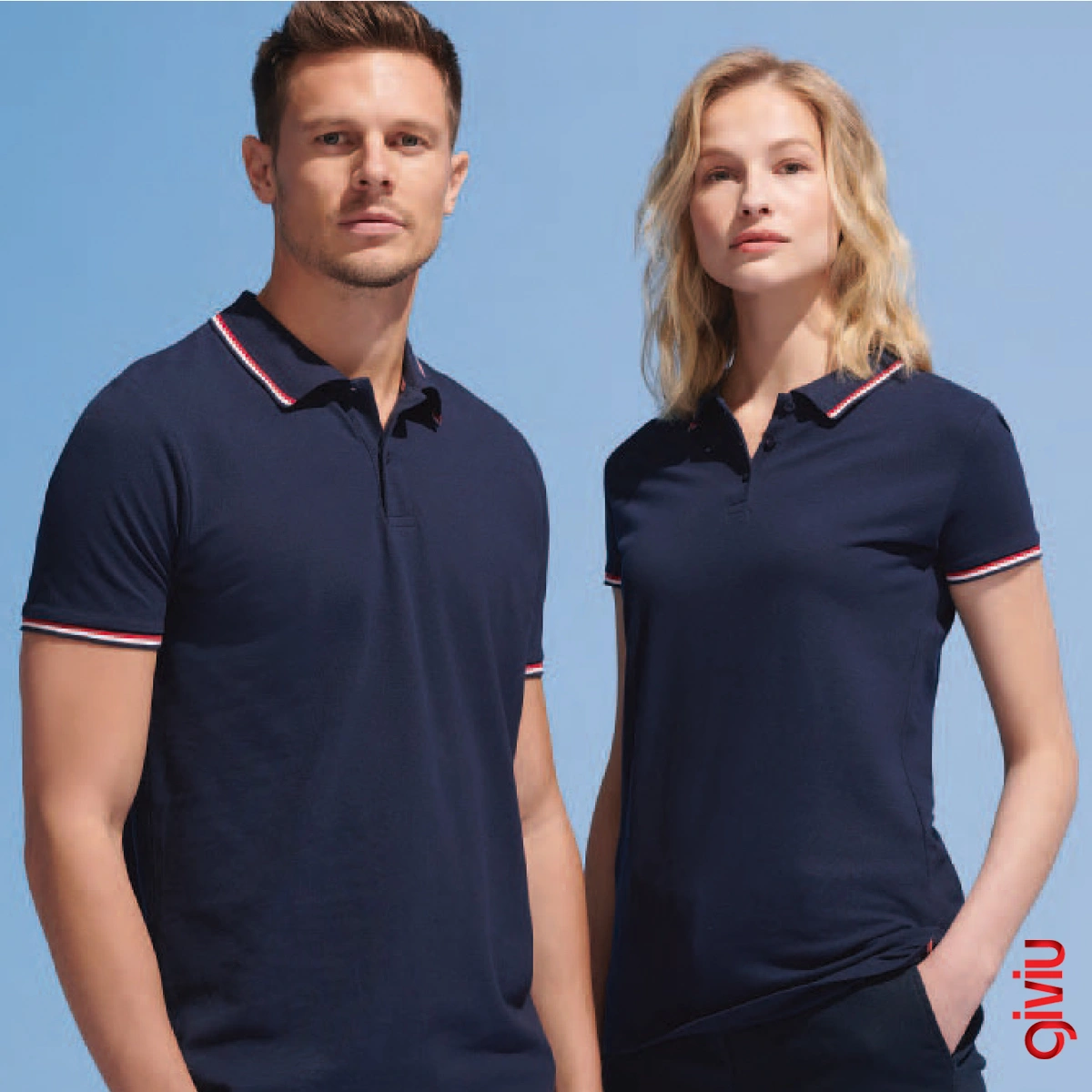 Gemustertes T-Shirt mit Polokragen und Ärmeln